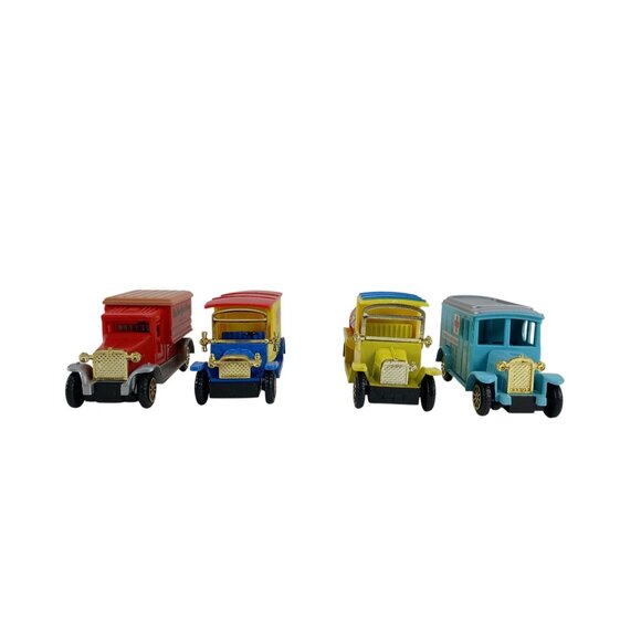 Reader's Digest Set Of 4 Classic Trucks Vehicles 4" Toy Vehicles Vintage - Picture 2 of 8